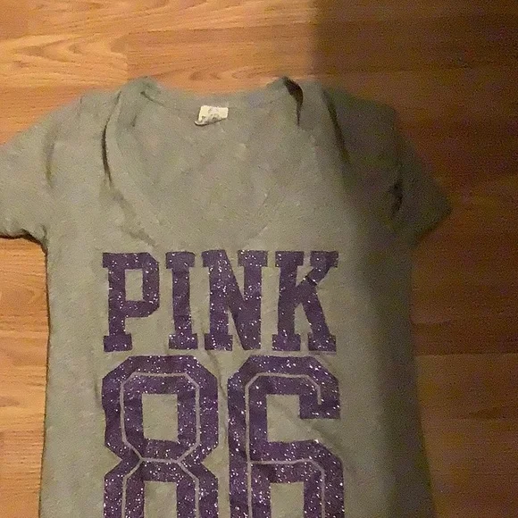 Victoria’s Secret pink shirt size S. - Picture 2 of 5